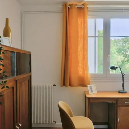Daire Bel Appartement, 3 Et Parking, Centre Montpellier